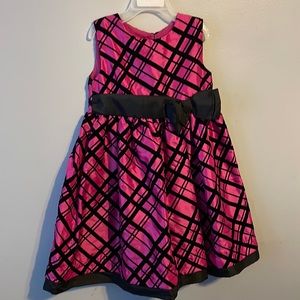 Penelope Mack size 3T Velour dress in like new condition.